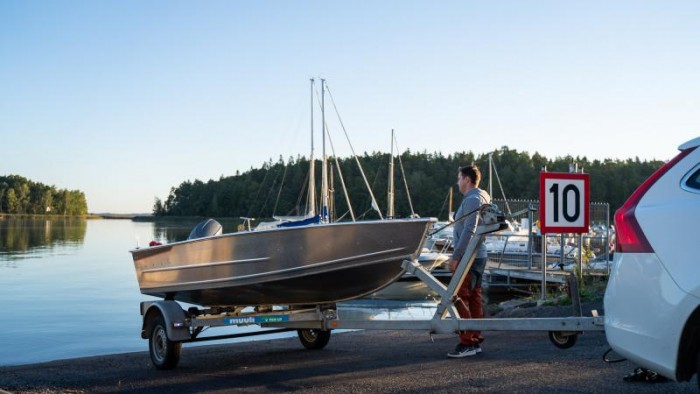 Aluminium boat