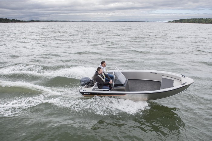 Aluminium boat