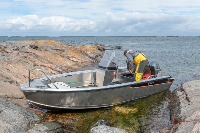 Aluminium boat