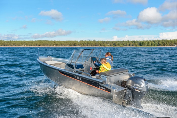 Aluminium boat