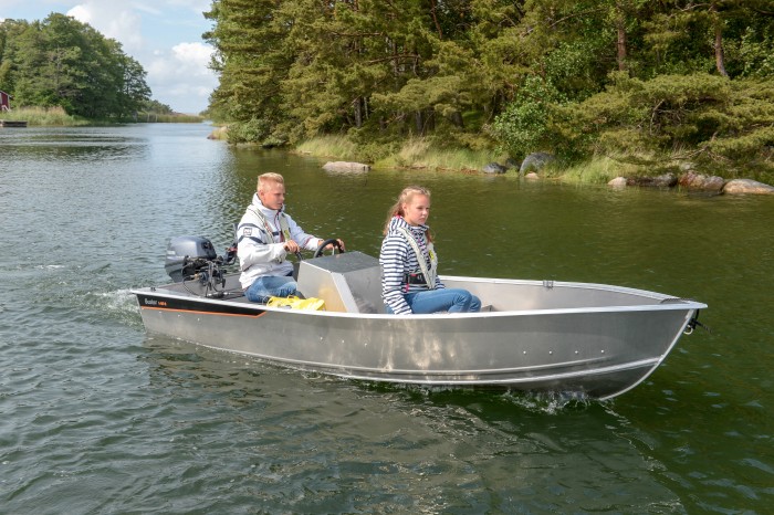 Aluminium boat